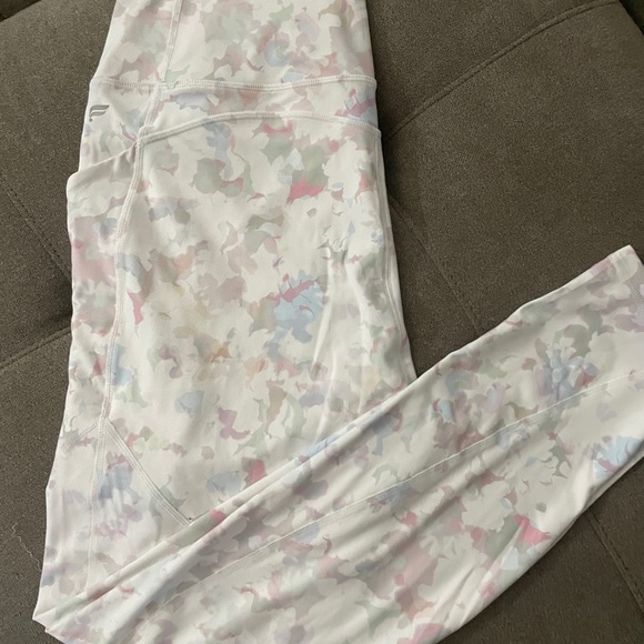 Fabletics pure luxe & motion360 - Picture 6 of 7